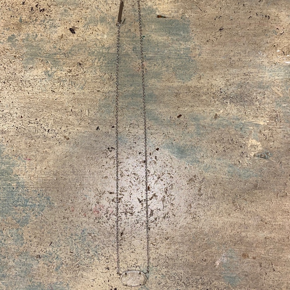 Kendra Scott Elisa necklace